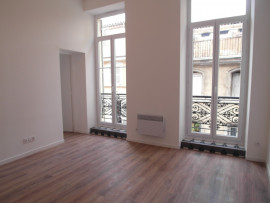 Location
Appartement T2 - Non-meublé - SENAC 1D