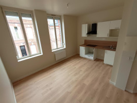 
                                                                                        Location
                                                                                         Appartement T2, rénové, henriville
