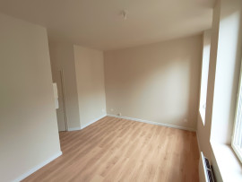 
                                                                                        Location
                                                                                         Appartement T2, rénové, henriville