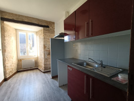 
                                                                                        Location
                                                                                         Appartement T2 Sarlat Centre