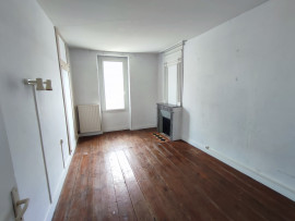 
                                                                                        Vente
                                                                                         Appartement T3 12550 à Paillet