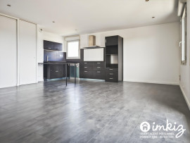 
                                                                                        Vente
                                                                                         Appartement T3 - 2 parkings & piscine sécurisés