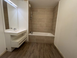 
                                                                                        Location
                                                                                         Appartement T3 58m² à Bruges