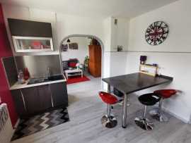 
                                                                                        Vente
                                                                                         Appartement T3 64m²