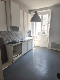 
                                                                                        Location
                                                                                         Appartement T3 83m² à Bordeaux