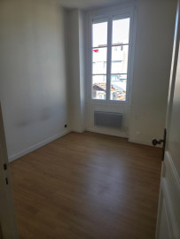 
                                                                                        Location
                                                                                         Appartement T3 83m² à Bordeaux