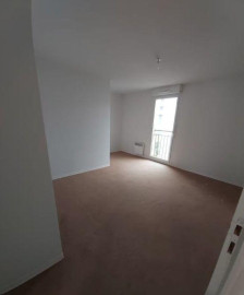 
                                                                                        Location
                                                                                         Appartement T3 avec garage -St Nazaire hypercentre