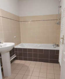 
                                                                                        Location
                                                                                         Appartement T3 avec garage -St Nazaire hypercentre