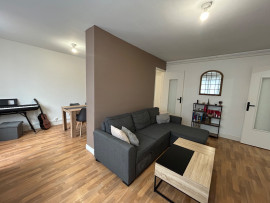 Location
Appartement T3 cœur centre‑ville