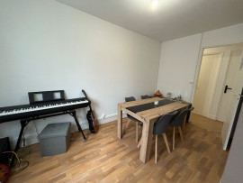 Location
Appartement T3 cœur centre‑ville
