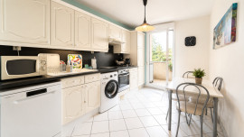 
                                                                                        Vente
                                                                                         Appartement T3 de 93 m² avec balcon, parking et fort potentiel à Lyon 5ᵉ – Saint-Just