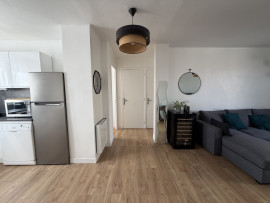 
                                                                                        Vente
                                                                                         Appartement T3 en hyper centre d'Oullins