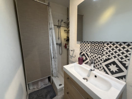 
                                                                                        Vente
                                                                                         Appartement T3 en hyper centre d'Oullins