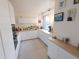 
                                                                                        Vente
                                                                                         Appartement T3 hypercentre avec parking