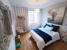 
                                                                                        Vente
                                                                                         Appartement T3 hypercentre avec parking