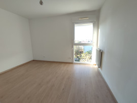 
                                                                                        Vente
                                                                                         Appartement T3 Libre à Bègles
