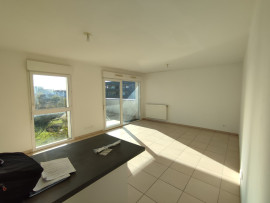 
                                                                                        Vente
                                                                                         Appartement T3 Libre à Bègles