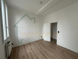 
                                                                                        Location
                                                                                         Appartement T3 Lumineux, QUARTIER REMICOURT