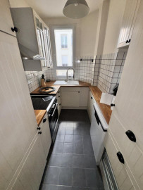 
                                                                                        Location
                                                                                         Appartement T3 meublé