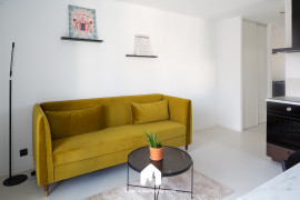 
                                                                                        Location
                                                                                         Appartement T3 meuble dans le quartier de Baille