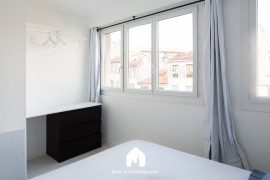 
                                                                                        Location
                                                                                         Appartement T3 meuble dans le quartier de Baille