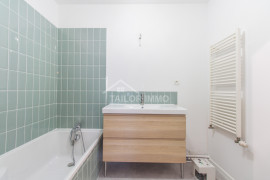 
                                                                                        Location
                                                                                         Appartement T3 Non meublé