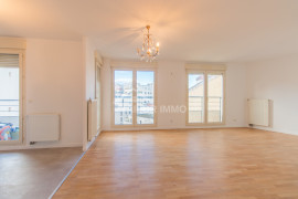 
                                                                                        Location
                                                                                         Appartement T3 Non meublé