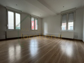 
                                                                                        Location
                                                                                         Appartement T3, proche commodités