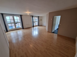 
                                                                                        Location
                                                                                         Appartement T3 rénové Douai