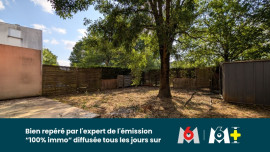 
                                                                                        Vente
                                                                                         Appartement T3 Rez de jardin - 2 places de stationnement - piscine