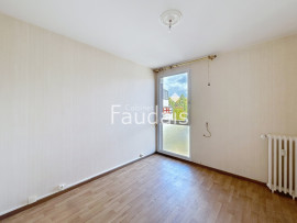 
                                                                                        Location
                                                                                         Appartement T3 secteur NORD ST-LO proche commerces 