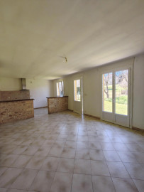 
                                                                                        Location
                                                                                         Appartement T4 80.53m² à Cénac-et-Saint-Julien