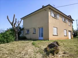 
                                                                                        Location
                                                                                         Appartement T4 88m² à Sarlat-la-Canéda