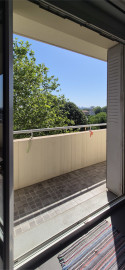 
                                                                                        Vente
                                                                                         Appartement T4 de 67 m² + balcon + parking + garage + cave