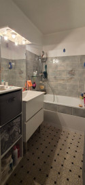 
                                                                                        Vente
                                                                                         Appartement T4 de 67 m² + balcon + parking + garage + cave