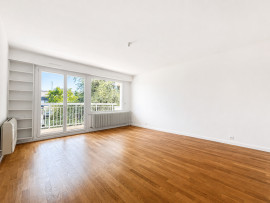 
                                                                                        Vente
                                                                                         Appartement T4 - Dernier étage - Point du Jour