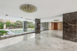 
                                                                                        Vente
                                                                                         Appartement T4 en cours de rénovation - Paris 16e