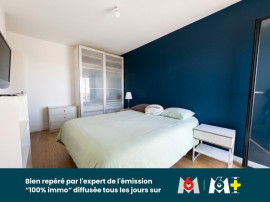 
                                                                                        Vente
                                                                                         Appartement T4 en duplex avec terrasse, stationnement sécurisé et cave - Saint-Herblain bourg - 3 chambres