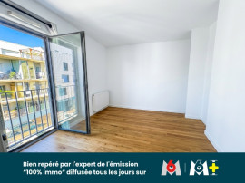 
                                                                                        Vente
                                                                                         Appartement T4 en duplex avec terrasse, stationnement sécurisé et cave - Saint-Herblain bourg - 3 chambres