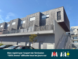 
                                                                                        Vente
                                                                                         Appartement T4 en duplex avec terrasse, stationnement sécurisé et cave - Saint-Herblain bourg - 3 chambres