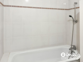 
                                                                                        Vente
                                                                                         Appartement T4 en duplex - Terrasses et parking