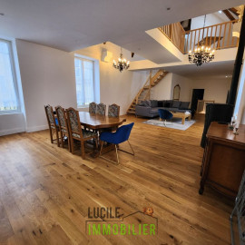 
                                                                                        Location
                                                                                         Appartement T4 Meublé