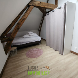 
                                                                                        Location
                                                                                         Appartement T4 Meublé