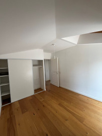 Vente
APPARTEMENT T4 - SAINTE-FOY-LES-LYON