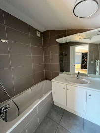 Vente
APPARTEMENT T4 - SAINTE-FOY-LES-LYON