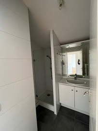 Vente
APPARTEMENT T4 - SAINTE-FOY-LES-LYON