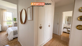 
                                                                                        Vente
                                                                                         Appartement T4/T5 - 86m2 - Vue sur Pyrénées
