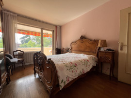 
                                                                                        Vente
                                                                                         Appartement T7 - Résidence de standing avec piscine et tennis - Écully centre