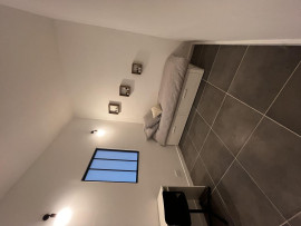 
                                                                                        Location
                                                                                         Appartement terrasse intra-muros coloc étudiante