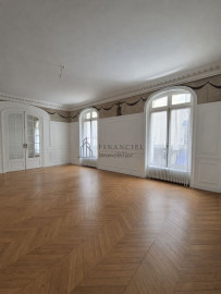 
                                                                                        Location
                                                                                         APPARTEMENT TR7S BON STANDING MARAIS